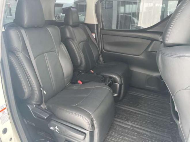 アルファードハイブリッド 2.5 S E-Four 4WD　 2500