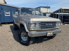 ランドクルーザー　60 4.0 VX ハイルーフ ディーゼルターボ 4WD　 4000