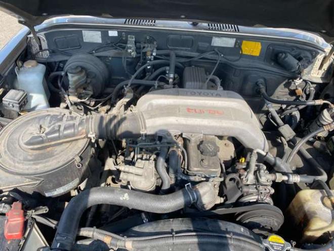 ランドクルーザー60 4.0 VX ハイルーフ ディーゼルターボ 4WD　 4000