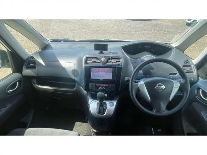 セレナ2.0 20X Vセレクション+Safety 4WD　 2000