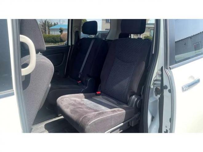 セレナ2.0 20X Vセレクション+Safety 4WD　 2000