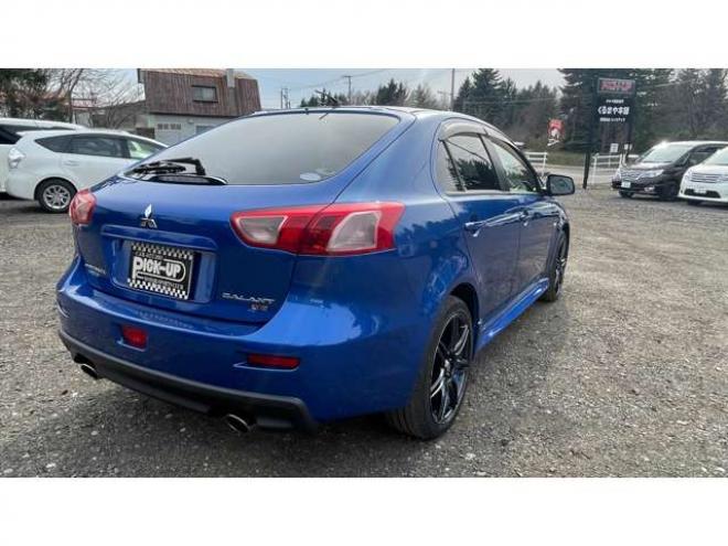 ギャランフォルティススポーツバック 2.0 ラリーアート 4WD　 2000