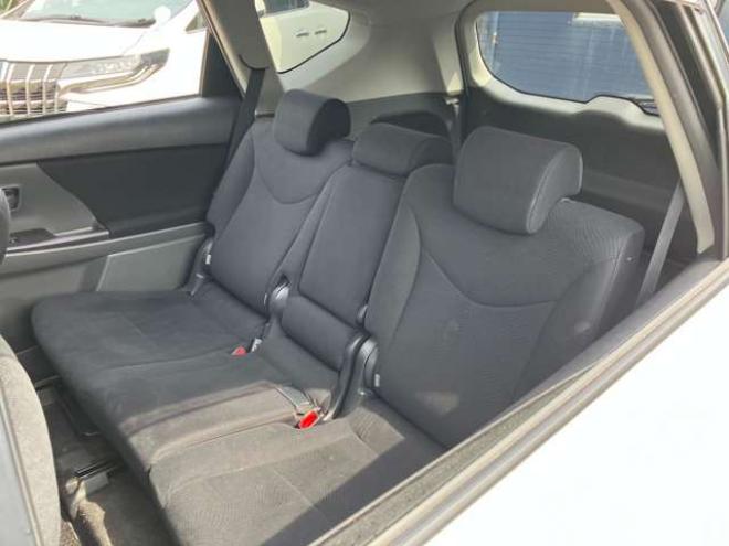 プリウスα1.8 S チューン ブラック　 2WD 1800