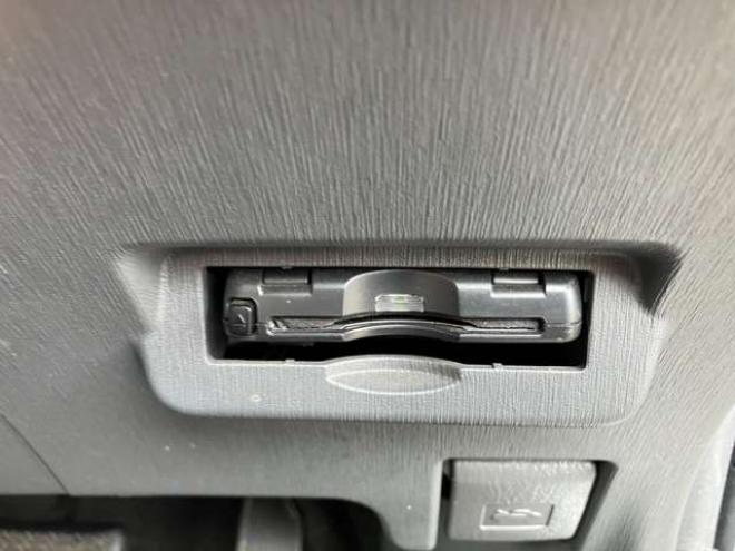 プリウスα1.8 S チューン ブラック　 2WD 1800