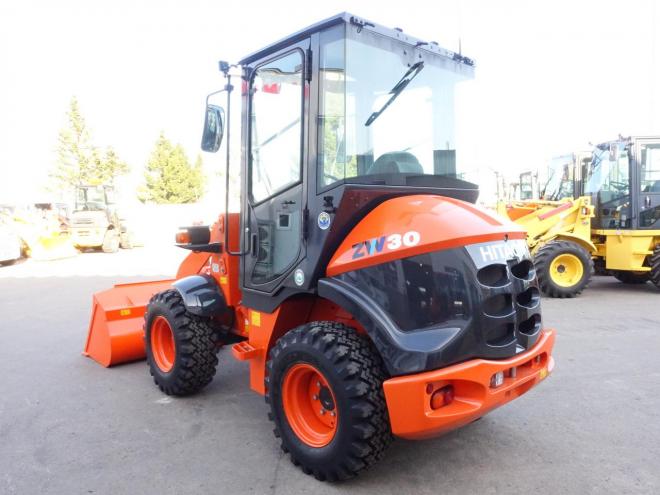ホイールローダ日立 ZW30-5B  バケット容量0.4m3