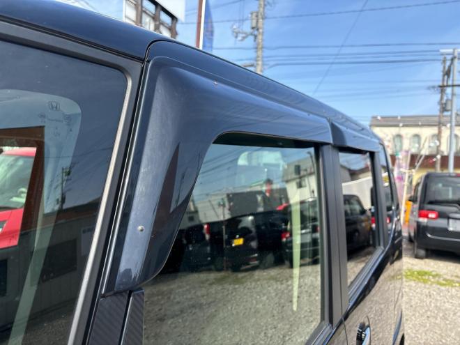 N-BOX660カスタムGターボパッケージ 4WD　ローンが不安な方＜優遇ローン＞1年保証　両側パワースライドア　ターボ車 4WD 660 5Dr