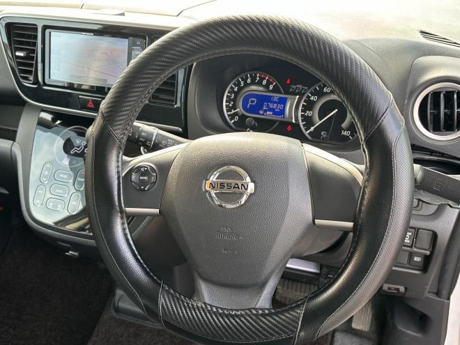 デイズルークス660ハイウェイスターX 4WD　ローンが不安な方＜優遇ローン＞1年保証　寒冷地仕様  片側Pスライドドア