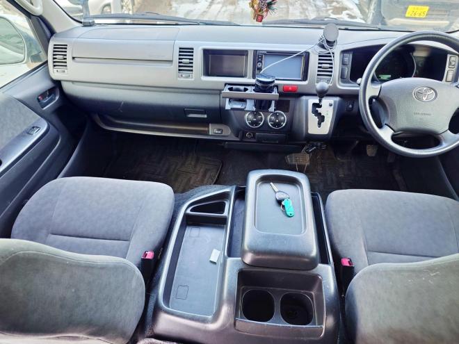 ハイエース2.7GLロング ミドルルーフ 4WD 5年保証 ナビTV ETC 寒冷地仕様