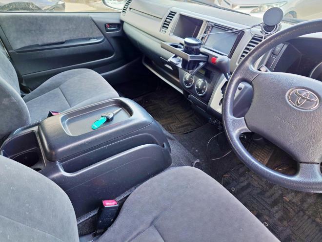 ハイエース2.7GLロング ミドルルーフ 4WD 5年保証 ナビTV ETC 寒冷地仕様