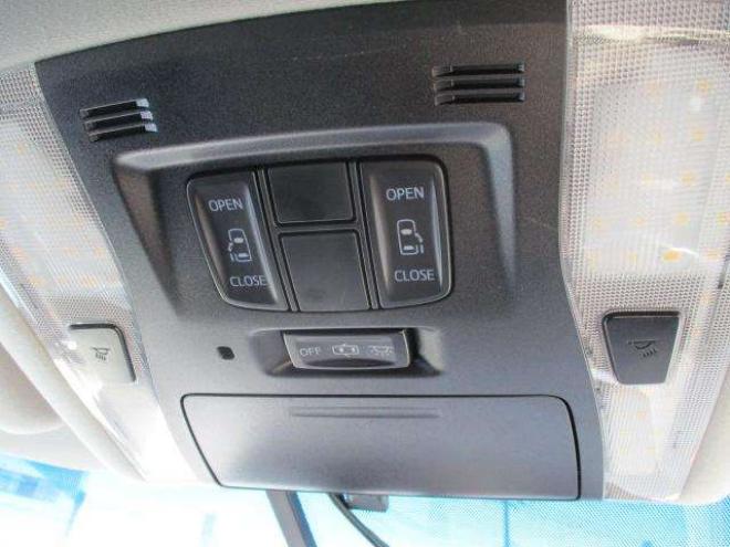 アルファード3.5 SA 4WD　TRDエアロ　クリスタルアイLEDテール　ダウンサス　レザー調シートカバー　アルパインナビ　フリップダウン　スピーカー　デジタルインナーミラー　シュタイナー20インチ　シーケンシャルウィンカー 3500