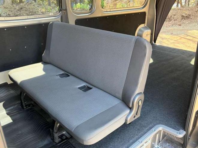 キャラバンNV350 2.5 DX スーパーロングボディ ハイルーフ ディーゼルターボ 4WD　運転席レカロシート　ETC　社外ハンドル　社外ナビ　バックカメラ　パワステ　パワーウィンドウ　ABS　キーレスエントリー　エアコン 2500