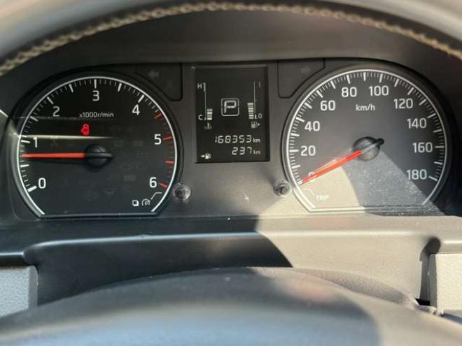 キャラバンNV350 2.5 DX スーパーロングボディ ハイルーフ ディーゼルターボ 4WD　運転席レカロシート　ETC　社外ハンドル　社外ナビ　バックカメラ　パワステ　パワーウィンドウ　ABS　キーレスエントリー　エアコン 2500