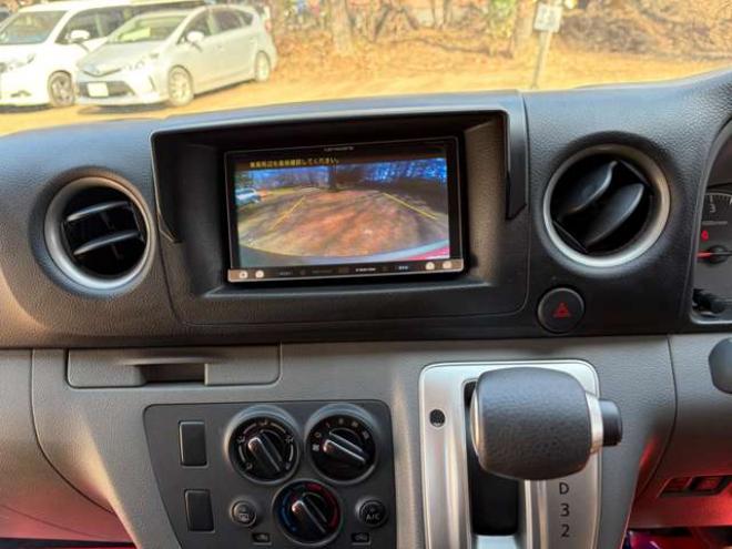 キャラバンNV350 2.5 DX スーパーロングボディ ハイルーフ ディーゼルターボ 4WD　運転席レカロシート　ETC　社外ハンドル　社外ナビ　バックカメラ　パワステ　パワーウィンドウ　ABS　キーレスエントリー　エアコン 2500