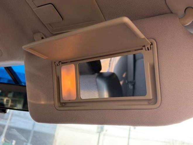 スカイライン2.5 250GT FOUR 4WD　ドライブレコーダー　ETC　パワステ　パワーウィンドウ　ナビ　電動シート　寒冷地仕様　アルミホイール　エアコン　盗難防止装置　キーレスエントリー　ABS　横滑り防止装置 2500