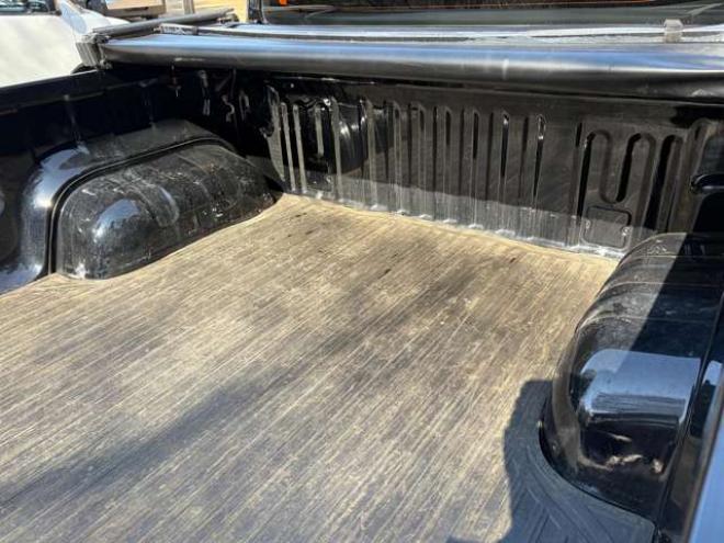 ハイラックス2.4 Z ディーゼルターボ 4WD　 2400