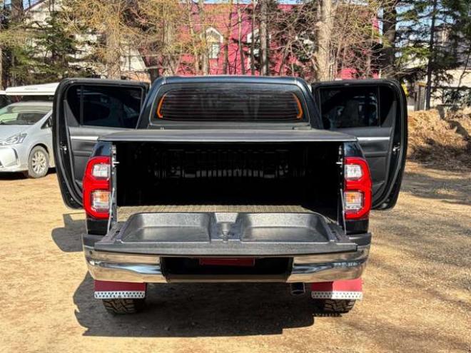 ハイラックス2.4 Z ディーゼルターボ 4WD　 2400