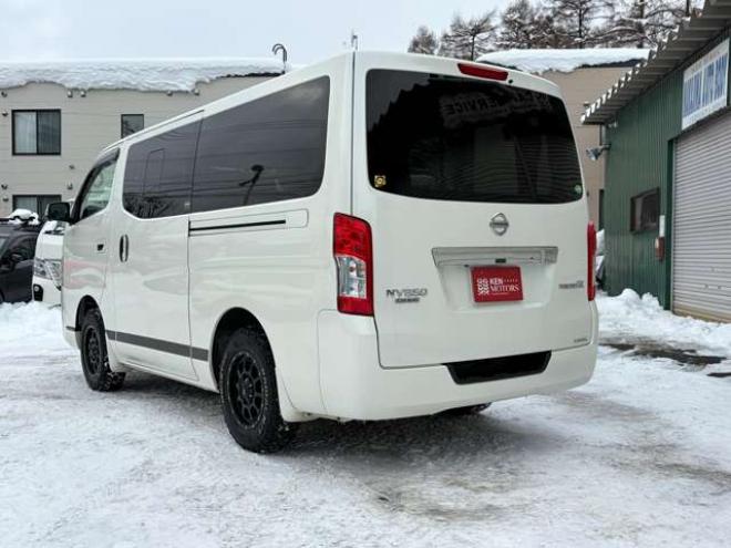 キャラバンNV350 2.5 プレミアムGX ロングボディ ディーゼルターボ 4WD　バックカメラ　エアコン　ドライブレコーダー　ETC　パワステ　パワーウィンドウ　スマートキー　キーレス　片側スライドドア 2500