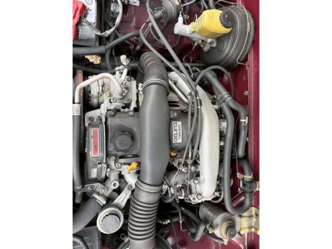 ハイラックスサーフ3.0 SSR-G ワイドボデー ディーゼルターボ 4WD　レカロシート　社外ハンドル　社外ナビ　地デジ　ETC　2バッテリー　バンパーガード　パワステ　パワーウィンドウ　純正アルミホイール　クルーズコントロール　寒冷地仕様 3000