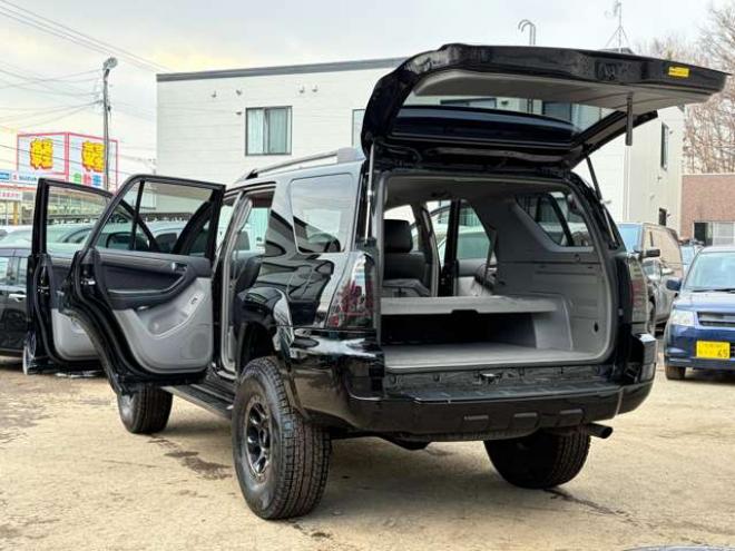 ハイラックスサーフ2.7 SSR-X リミテッド 4WD　社外アルミホイール　リフトアップ　社外ナビ　バックカメラ　ETC　寒冷地仕様　ABS　キーレスエントリー　パワステ　パワーウィンドウ　盗難防止装置　エアコン　ルーフレール 2700