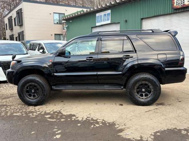 ハイラックスサーフ2.7 SSR-X リミテッド 4WD　社外アルミホイール　リフトアップ　社外ナビ　バックカメラ　ETC　寒冷地仕様　ABS　キーレスエントリー　パワステ　パワーウィンドウ　盗難防止装置　エアコン　ルーフレール 2700