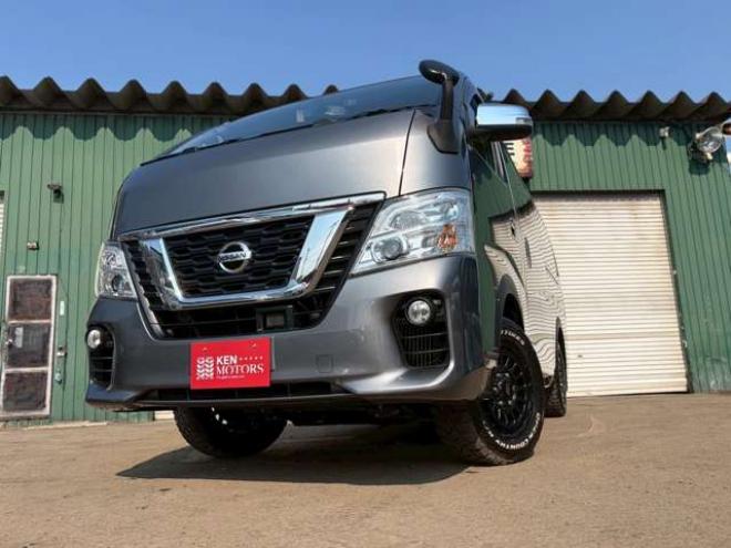 キャラバンNV350 2.5 プレミアムGX ロングボディ ディーゼルターボ 4WD　ヒッチメンバー　エンジンスターター　パワステ　パワーウィンドウ　純正ナビ　バックカメラ　ETC　社外アルミホイール　ABS　キーレスエントリー　ドライブレコーダー 2500