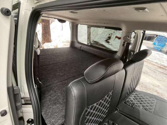 キャラバンNV350 2.5 プレミアムGX ロングボディ ディーゼルターボ 4WD　エンジンスターター　社外11インチナビ　バックカメラ　ETC　ワンオーナー　左側電動スライドドア　社外アルミ　パワーウィンドウ　パワステ　後席モニター　ABS　キーレスエントリー　衝突被害軽減ブレーキ 2500