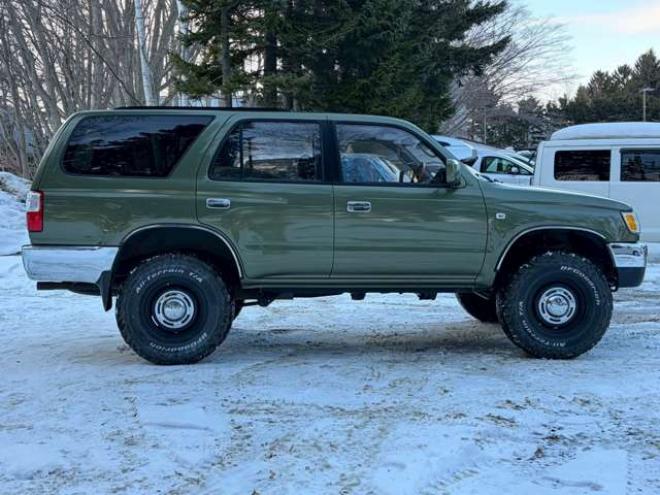 ハイラックスサーフ2.7 SSR-X ワイドボディ 4WD　全塗装済グリーン　リフトアップ　ETC　社外オーディオ　パワステ　パワーウィンドウ　純正アルミホイール　ABS　キーレス　ルーフレール 2700