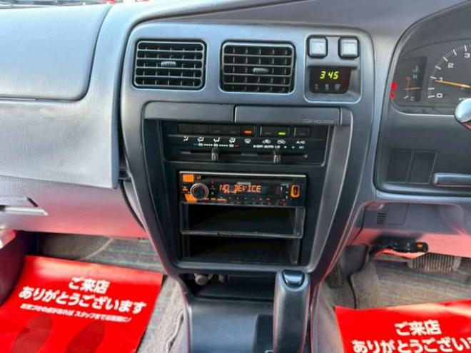 ハイラックスサーフ2.7 SSR-X ワイドボディ 4WD　全塗装済グリーン　リフトアップ　ETC　社外オーディオ　パワステ　パワーウィンドウ　純正アルミホイール　ABS　キーレス　ルーフレール 2700