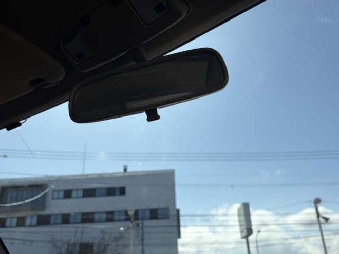 ハイラックスサーフ2.7 SSR-V ワイドボディ 4WD　US仕様　リフトアップ　全塗装済　社外ナビ　パワステ　パワーウィンドウ　ETC　バックカメラ　アルミホイール　ルーフレール　キーレスエントリー　ABS　エアコン 2700