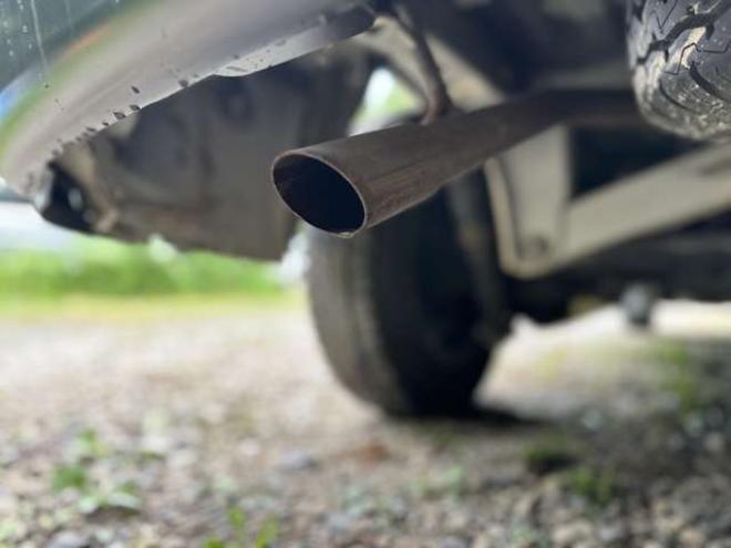 タウンエースバン1.5 GL 4WD　ベージュツートン全塗装済　ストラーダナビTV　バックカメラ　LEDヘッドライト　純正デフロック　リアヒーター　寒冷地仕様　ブラウンレザー調シートカバー　ルーフラック 1500