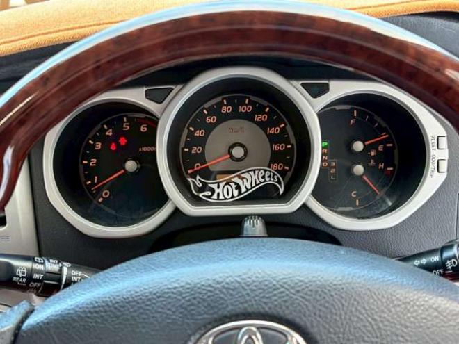 ハイラックスサーフ2.7 SSR-X アメリカンバージョン 4WD　社外ナビ　バックカメラ　リフトアップ　社外アルミ　エアコン　社外ETC　グリルガード　グッドリッチマフラー　LEDライト　全塗装済　パワーウィンドウ　パワステ　キーレス　ダッシュマット　タープ 2700