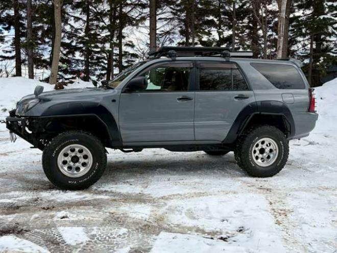 ハイラックスサーフ2.7 SSR-X アメリカンバージョン 4WD　社外ナビ　バックカメラ　リフトアップ　社外アルミ　エアコン　社外ETC　グリルガード　グッドリッチマフラー　LEDライト　全塗装済　パワーウィンドウ　パワステ　キーレス　ダッシュマット　タープ 2700