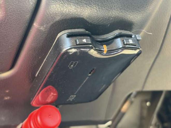 タウンエースバン1.5 GL 4WD　バックカメラ　エアコン　ドライブレコーダー　ETC　パワステ　パワーウィンドウ　ABS　キーレスエントリー　ベッドキット　寒冷地仕様　全塗装済 1500