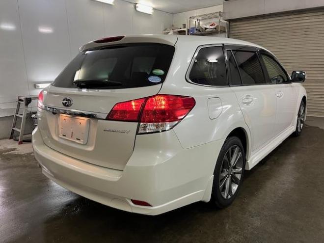 レガシィワゴン２．５ｉ　Ｂスポーツアイサイト　Ｇパッケージ　本州仕入　ワンオーナー　禁煙車　衝突軽減アイサイト　純正１７インチＡＷ　社外１６ＡＷ＋スタッドレスタイヤ付　ストラーダナビ　地デジ　ＤＶＤ再生　Ｂｌｕｅｔｏｏｔｈオーディオ　バックカメラ　ＥＴＣ 4WD 2500 5Dr