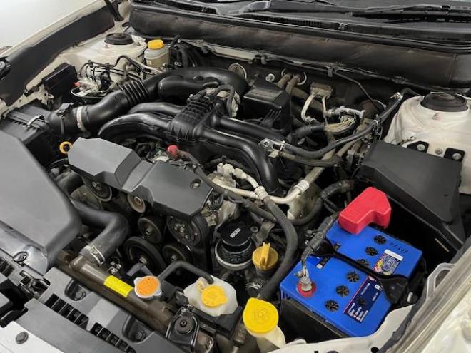 レガシィワゴン２．５ｉ　Ｂスポーツアイサイト　Ｇパッケージ　本州仕入　ワンオーナー　禁煙車　衝突軽減アイサイト　純正１７インチＡＷ　社外１６ＡＷ＋スタッドレスタイヤ付　ストラーダナビ　地デジ　ＤＶＤ再生　Ｂｌｕｅｔｏｏｔｈオーディオ　バックカメラ　ＥＴＣ 4WD 2500 5Dr