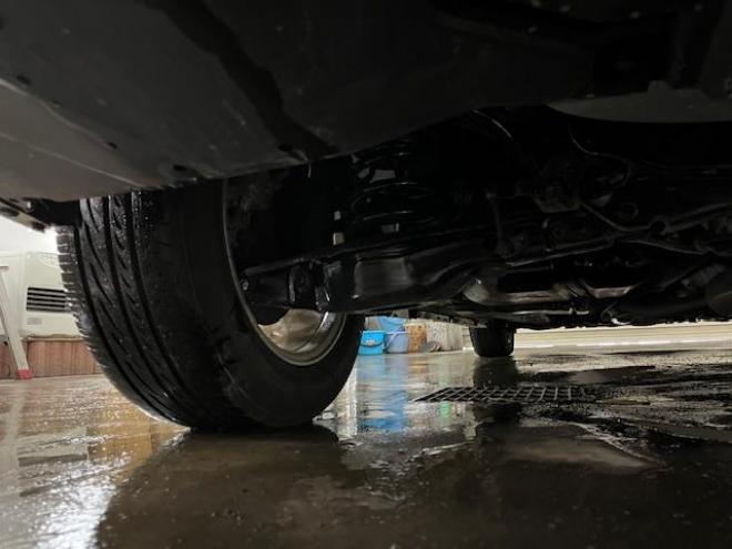 マークXジオエアリエル　本州仕入　ワンオーナー　寒冷地仕様　禁煙車　社外１６インチＡＷ　純正１６ＡＷ＋スタッドレスタイヤ付　純正ナビ　地デジ　Ｂｌｕｅｔｏｏｔｈオーディオ　ＨＩＤヘッドライト　横滑り防止装置　ＥＴＣ 4WD 2400 5Dr