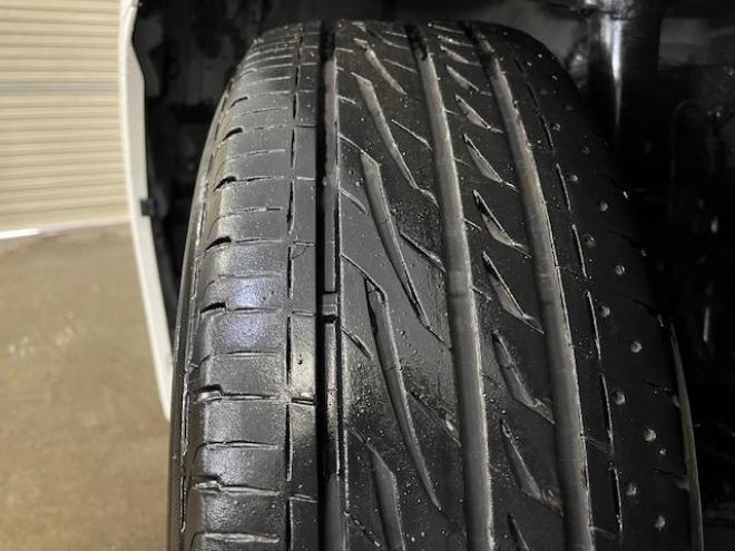 マークXジオエアリエル　本州仕入　ワンオーナー　寒冷地仕様　禁煙車　社外１６インチＡＷ　純正１６ＡＷ＋スタッドレスタイヤ付　純正ナビ　地デジ　Ｂｌｕｅｔｏｏｔｈオーディオ　ＨＩＤヘッドライト　横滑り防止装置　ＥＴＣ 4WD 2400 5Dr