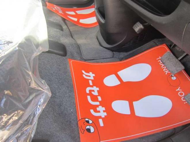 N-ONEツアラー Lパッケージ 4WD　道外仕入れ 社外15インチブロンズAW BIuetooth ナビ&TV スマートキー Pスタート HID クルーズコントロール ドアバイザー 記録簿 スタッドレス+ホイール積込み 1年間走行無制限保証付 660