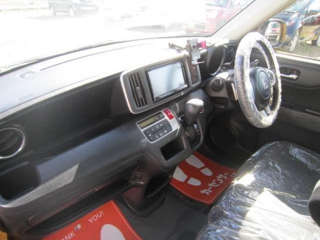 N-ONEツアラー Lパッケージ 4WD　道外仕入れ 社外15インチブロンズAW BIuetooth ナビ&TV スマートキー Pスタート HID クルーズコントロール ドアバイザー 記録簿 スタッドレス+ホイール積込み 1年間走行無制限保証付 660