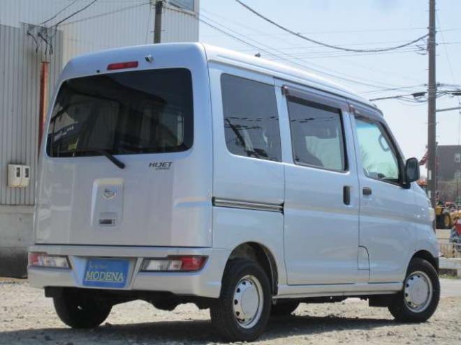 ハイゼットカーゴ デラックス SAIII ハイルーフ 4WD　道外仕入れ 後期型1オーナー  レーンキープアシスト　横滑り防止装置　衝突被害軽減ブレーキ　障害物センサー　ナビ&フルセグTV+Bカメラ キーレス  ドアバイザー Pガラス 記録簿 1年保証付 660