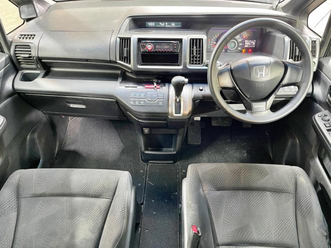 ステップワゴン2.0スパーダZ 4WD 5年保証 スマキー 両側パワスラ ワンオーナー 寒冷地仕様 修復歴無