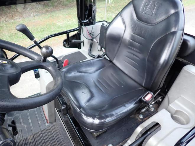 ホイールローダ901C2　スパイクタイヤ　恵庭ヤード 4WD