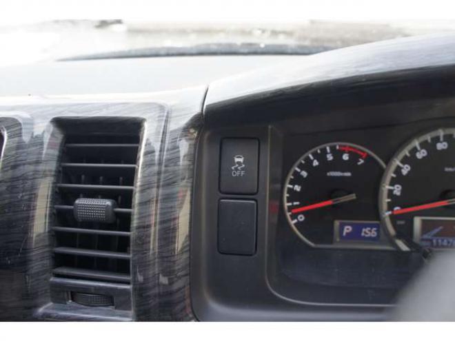 ハイエース2.7 GL ロング ミドルルーフ 4WD　ワンオーナー　ケンウッド9インチナビTV　Bカメラ　フリップダウンモニター　ワークエクストラップ18インチAW　415コブラフロントスポイラー　ベッドキット　LEDヘッドライト　スマキー　AC100V 2700