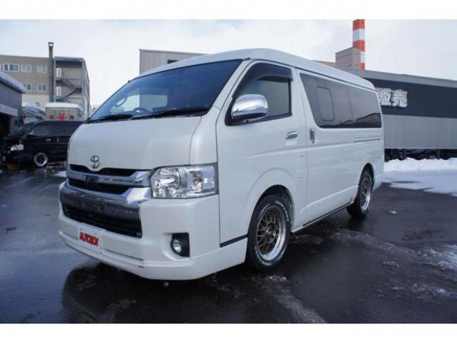 ハイエース2.7 GL ロング ミドルルーフ 4WD　ワンオーナー　ケンウッド9インチナビTV　Bカメラ　フリップダウンモニター　ワークエクストラップ18インチAW　415コブラフロントスポイラー　ベッドキット　LEDヘッドライト　スマキー　AC100V 2700
