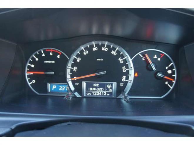 ハイエースバン2.8 DX ロング GLパッケージ ディーゼルターボ 4WD　Bカメラ　TRDフロントスポイラー　マッドフラップ　エセックス16インチアルミ　オープンカントリーRT　LEDヘッドライト　Wエアバッグ　AC100V　8人乗り構造変更済　寒冷地仕様　リアヒーター&エアコン 2800