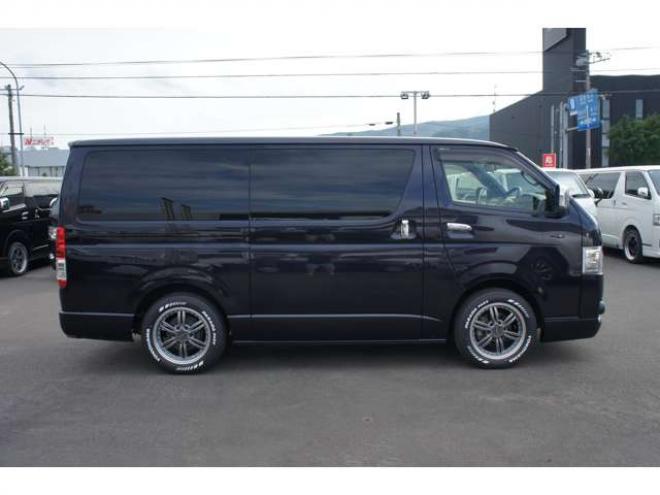 ハイエースバン2.8 スーパーGL ダークプライムII ロングボディ ディーゼルターボ 4WD　415COBRA　クリーンルック3Fスポ&BY2ボンネット&ステージ2ルーフスポ&バッドラッカーIII17インチAW&フラットベッドキット　ヨコハマPARADA17インチ　デジタルインナー　パノラマモニター　両側パワースライドドア 2800