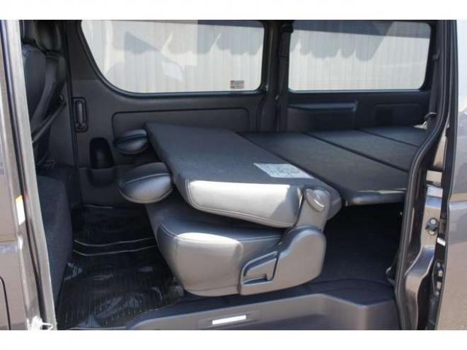 ハイエースバン2.8 スーパーGL ダークプライムII ロングボディ ディーゼルターボ 4WD　415COBRA　クリーンルック3 Fスポイラー&BY2Neoボンネット&ステージ2ルーフスポイラー&バッドラッカー17インチAW&フラットベッドキット　ヨコハマPARADA215/60R17　両側パワースライドドア　デジタルインナー 2800