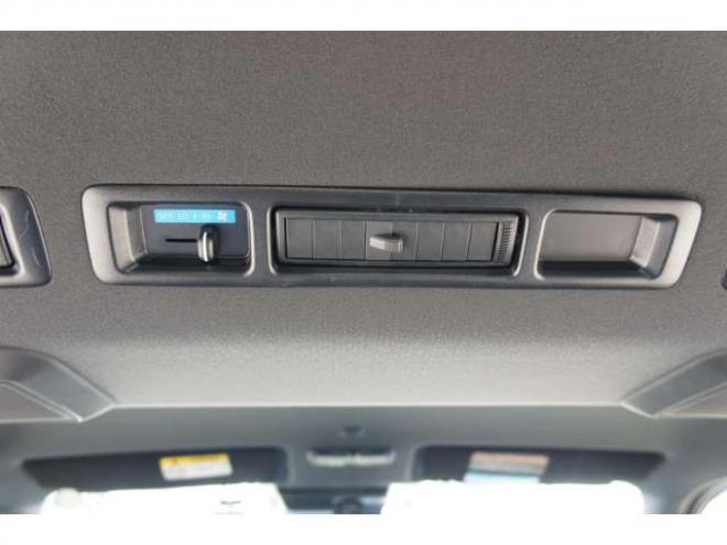 ハイエースバン2.8 スーパーGL ダークプライムII ロングボディ ディーゼルターボ 4WD　415COBRA　クリーンルック3 Fスポイラー&BY2Neoボンネット&ステージ2ルーフスポイラー&バッドラッカー17インチAW&フラットベッドキット　ヨコハマPARADA215/60R17　両側パワースライドドア　デジタルインナー 2800