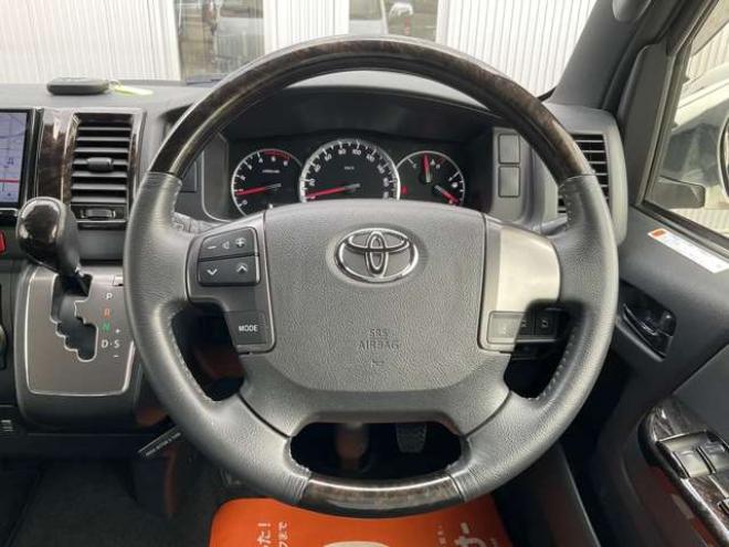 ハイエースバン2.8 スーパーGL ダークプライムII ロングボディ ディーゼルターボ 4WD　モデリスタフロントスポイラー　ワーク18インチAW　8インチナビTV 両側電動パワースライドドア 415COBRAフラットキット(ベッドキット) 2800