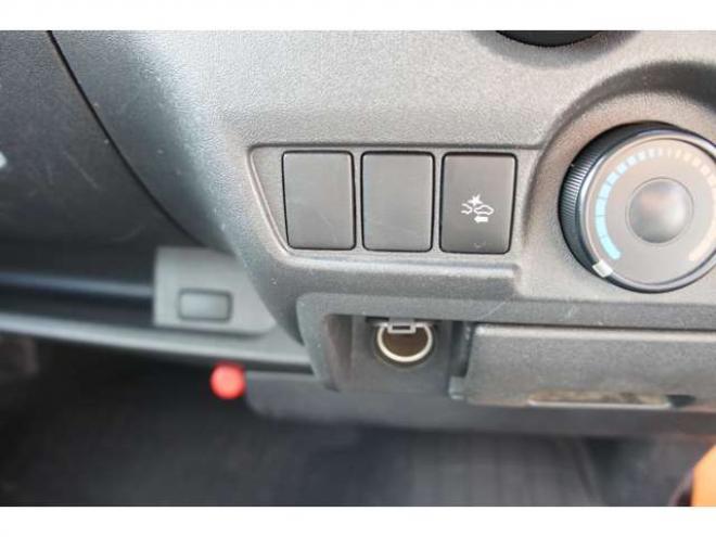 ハイエースバン2.8 DX ロング ディーゼルターボ 4WD　フロントシートセパレート仕様変更済　　　センターコンソール付　415COBRA丸目ライトキット&バッドラッカー16インチAW　415SAFARIフロントスポイラー　TOYOオープンカントリーR/T　電動格納ドアミラー 2800